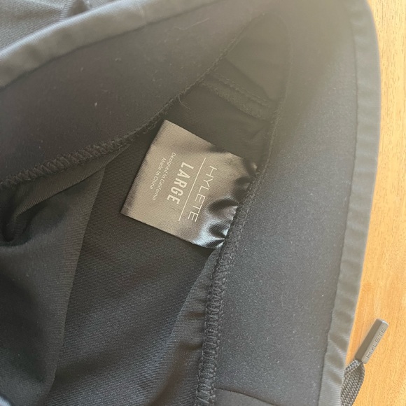 Hylete athletic shorts. Used twice. Size Large - Picture 3 of 3